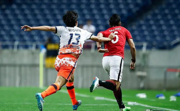 ayx体育官方网站-亚冠倒计时，费耶诺德赛前战术微调，细节引发关注，态度坚定，训练强度明显提升的简单介绍